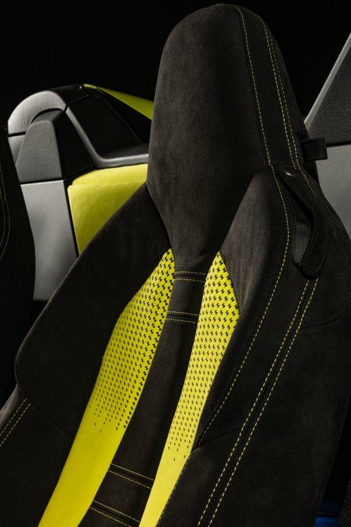 BMW i8 Roadster LimeLight Edition: la one-off veste Alcantara