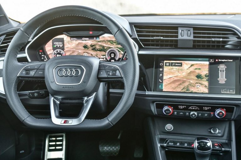 Audi Q3 40 TDI Quattro S-Line: la prova su strada