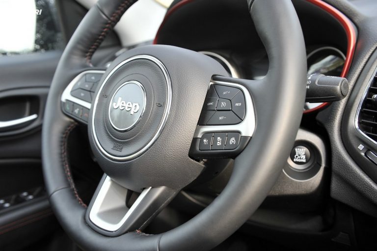 Jeep Compass Trailhawk: la prova su strada