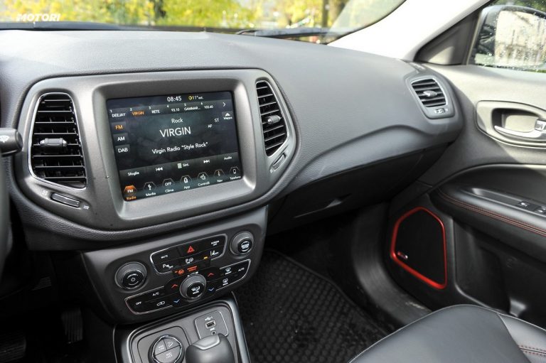 Jeep Compass Trailhawk: la prova su strada