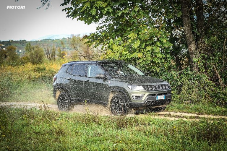 Jeep Compass Trailhawk: la prova su strada