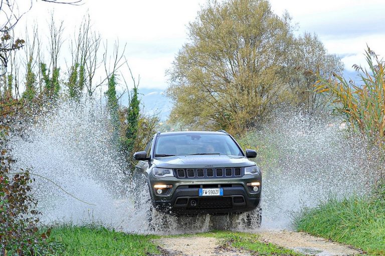 Jeep Compass Trailhawk: la prova su strada