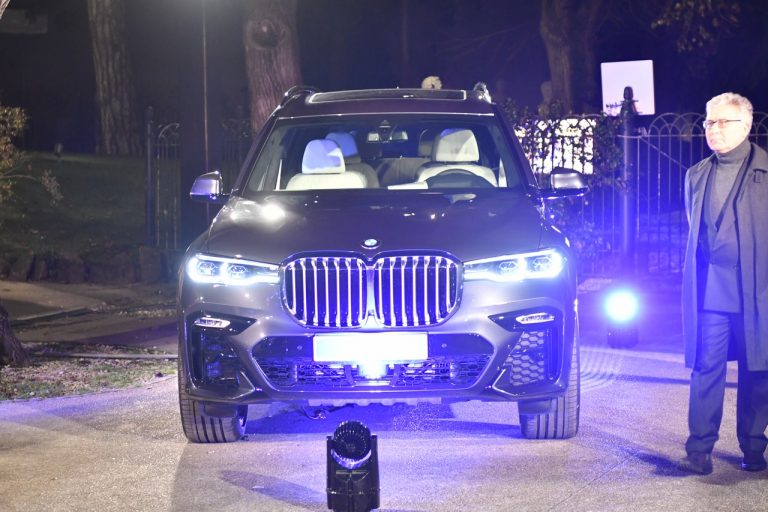 BMW Serie 8 Gran Coupé svelata a Casina Valadier