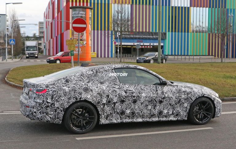BMW Serie 4: le foto spia