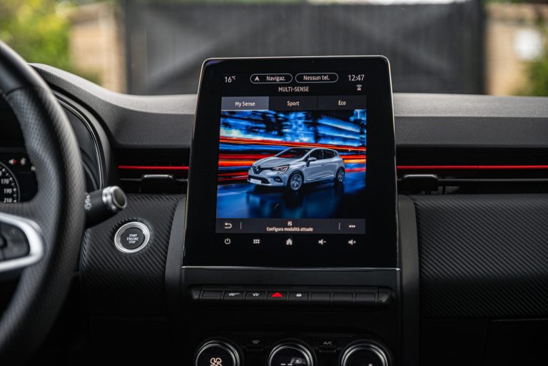 Renault Clio RS Line: la prova su strada