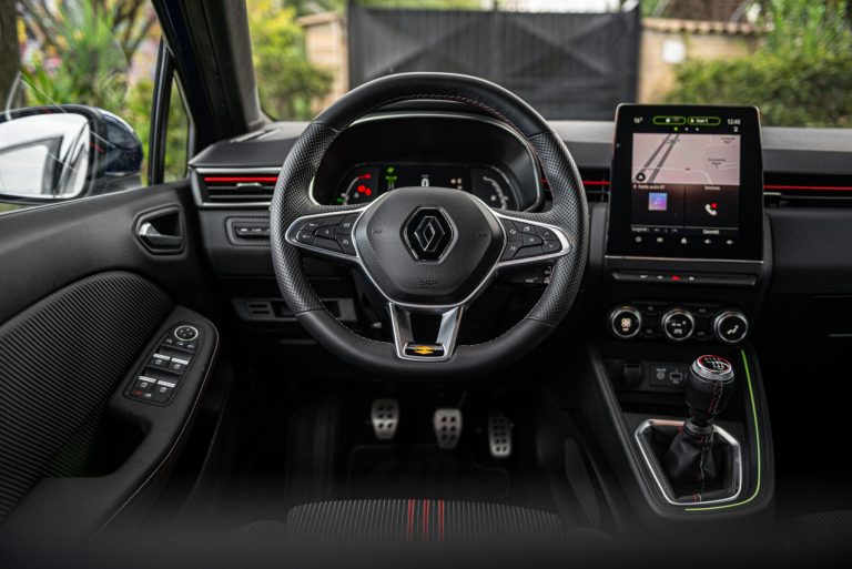 Renault Clio RS Line: la prova su strada