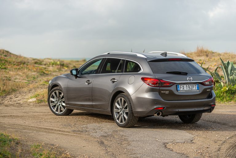 Mazda 6 2.2 Wagon Skyactiv-D AWD: la prova su strada