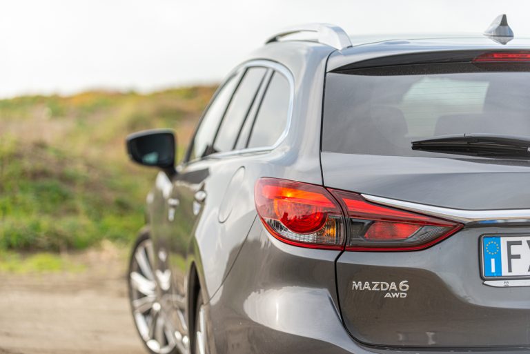 Mazda 6 2.2 Wagon Skyactiv-D AWD: la prova su strada