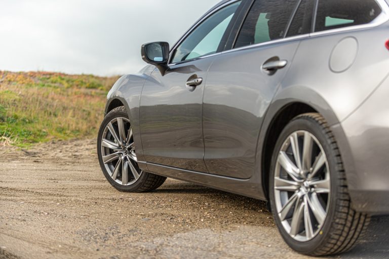 Mazda 6 2.2 Wagon Skyactiv-D AWD: la prova su strada