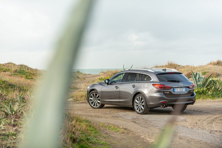 Mazda 6 2.2 Wagon Skyactiv-D AWD: la prova su strada