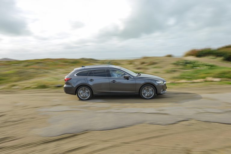 Mazda 6 2.2 Wagon Skyactiv-D AWD: la prova su strada