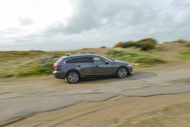 Mazda 6 2.2 Wagon Skyactiv-D AWD: la prova su strada
