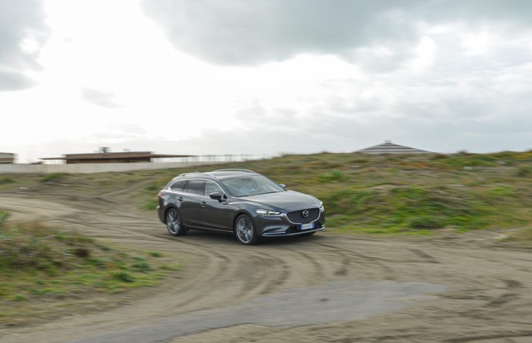 Mazda 6 2.2 Wagon Skyactiv-D AWD: la prova su strada