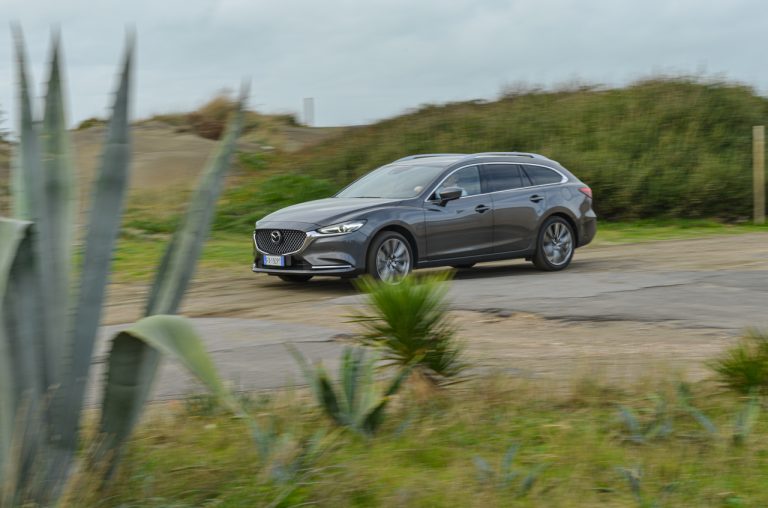 Mazda 6 2.2 Wagon Skyactiv-D AWD: la prova su strada