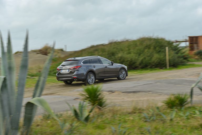 Mazda 6 2.2 Wagon Skyactiv-D AWD: la prova su strada