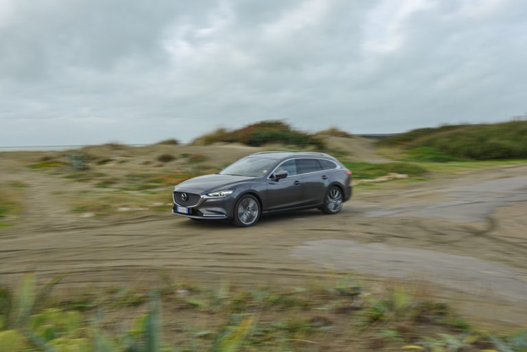 Mazda 6 2.2 Wagon Skyactiv-D AWD: la prova su strada