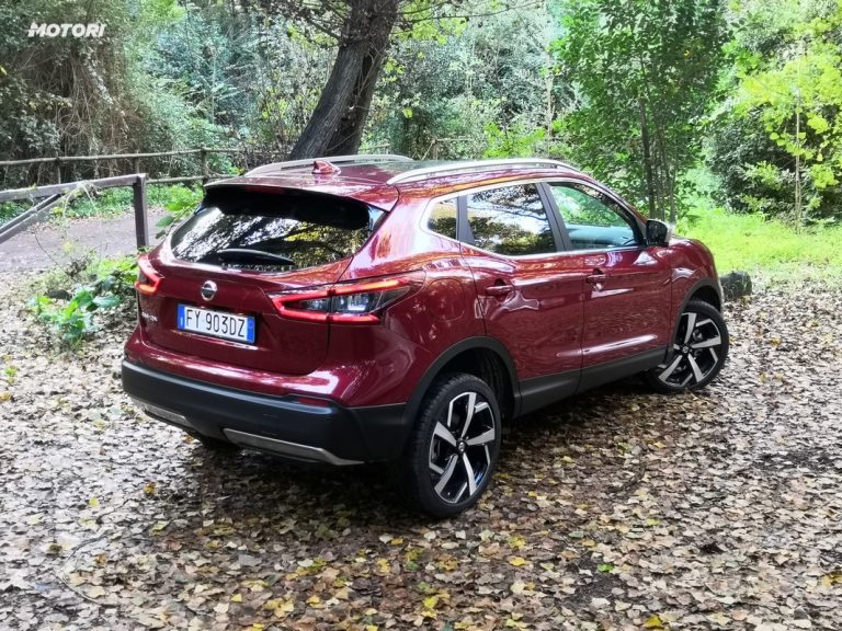Nissan Qashqai MY19 Tekna+ dCi 150 4WD CVT: la prova su strada