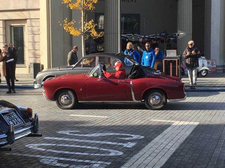 Cine Auto Expo: le auto storiche premiate a Cinecittà