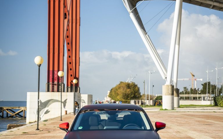 Mazda MX-30: immagini ufficiali