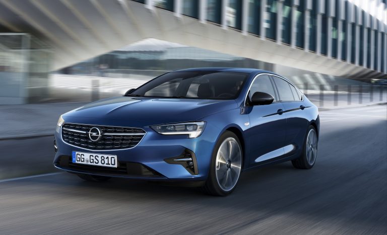 Opel Insignia il restyling 2020