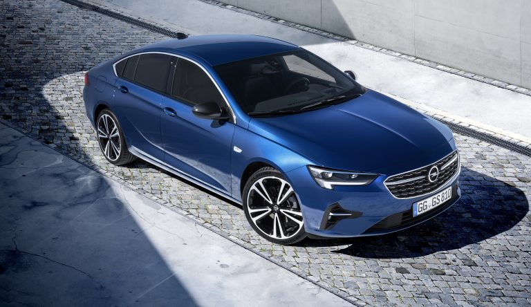 Opel Insignia il restyling 2020