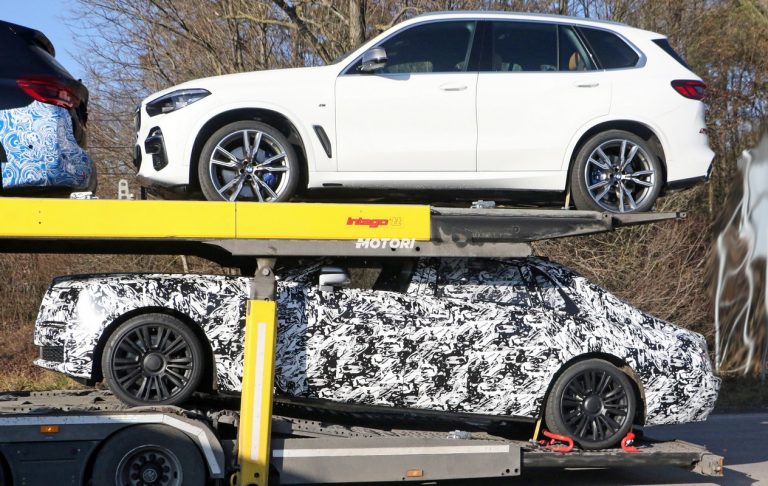 Rolls-Royce Ghost 2021: le foto spia