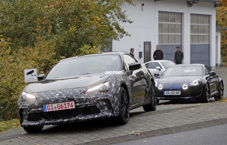 Subaru BRZ restyling: le foto spia