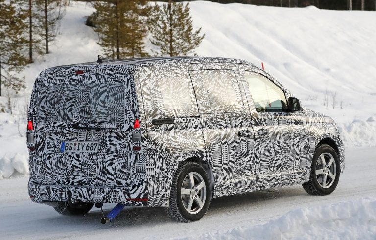 Volkswagen Caddy: le foto spia