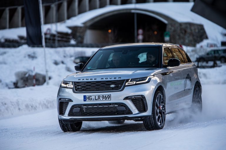 Jaguar Land Rover Winter Experience 2020
