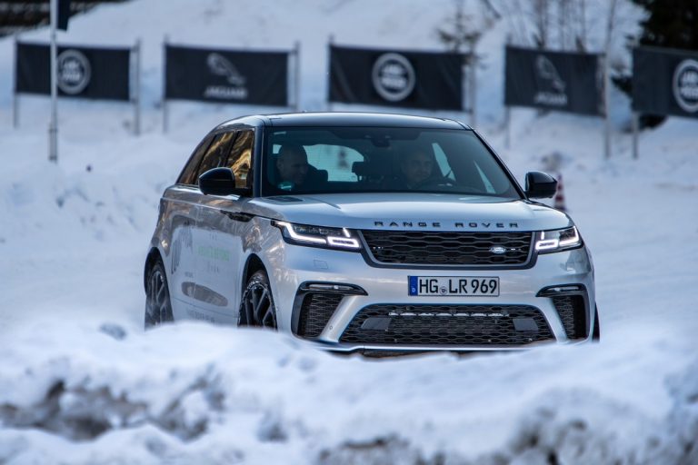 Jaguar Land Rover Winter Experience 2020