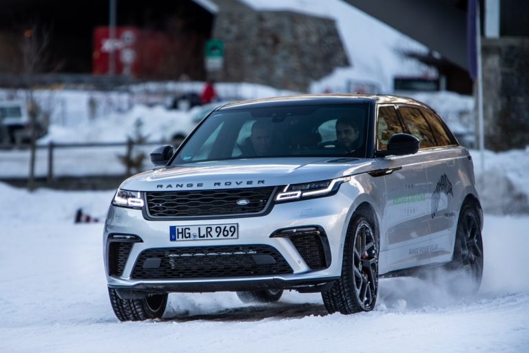 Jaguar Land Rover Winter Experience 2020