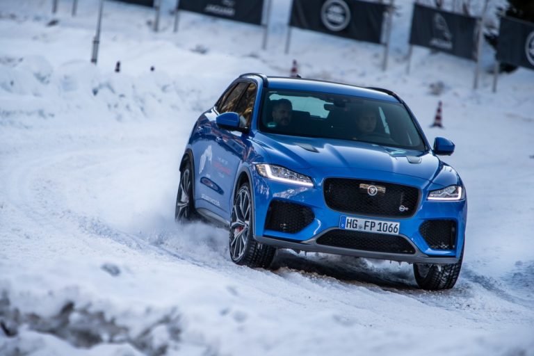 Jaguar Land Rover Winter Experience 2020