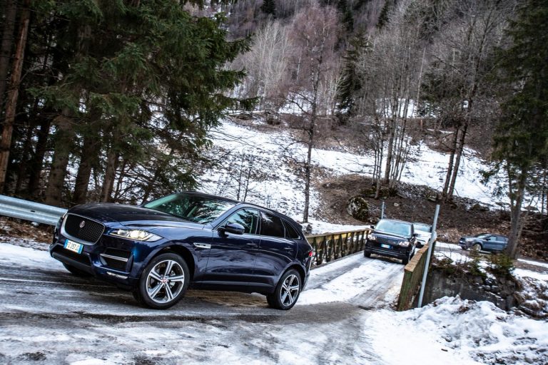 Jaguar Land Rover Winter Experience 2020