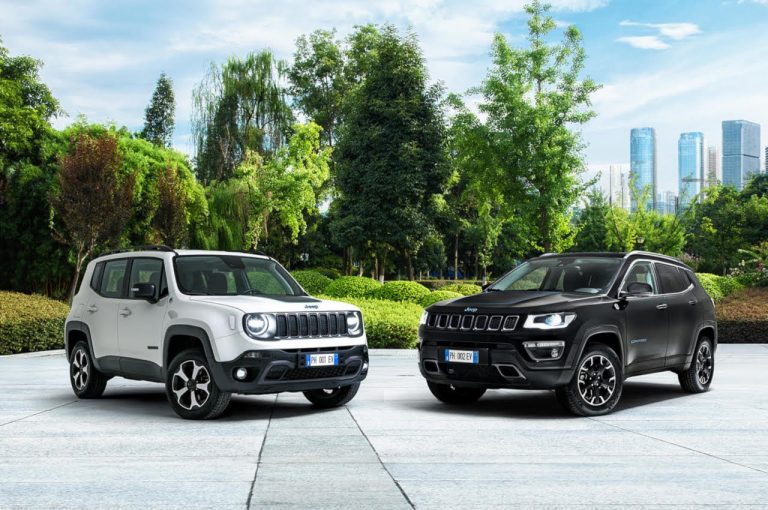 Jeep Renegade 4xe First Edition 2020: immagini ufficiali
