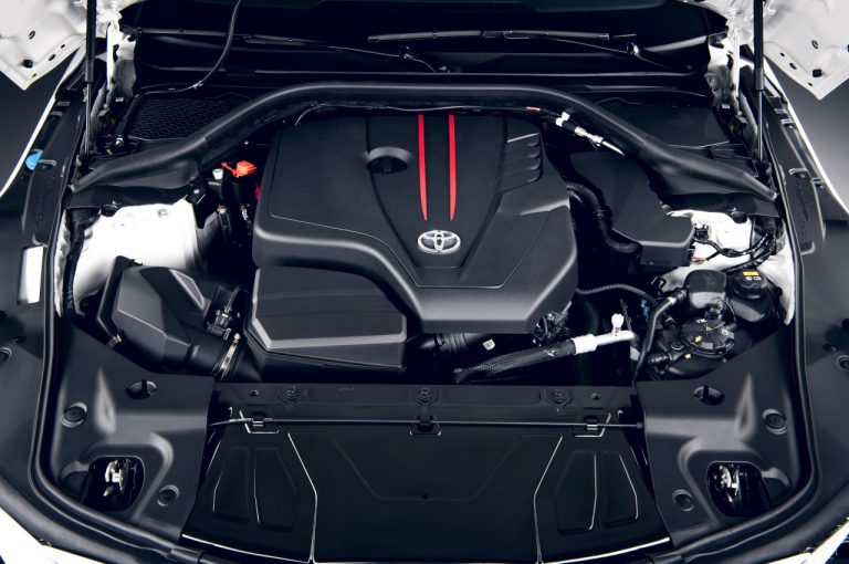 Toyota GR Supra 2.0 Turbo 2020: immagini ufficiali