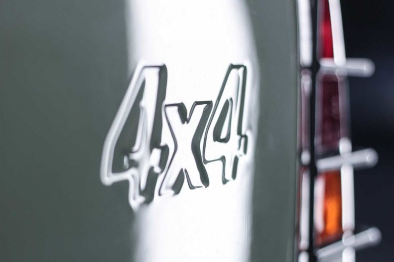 Fiat Panda 4x4 Pandina Jones elettrica by Garage Italia