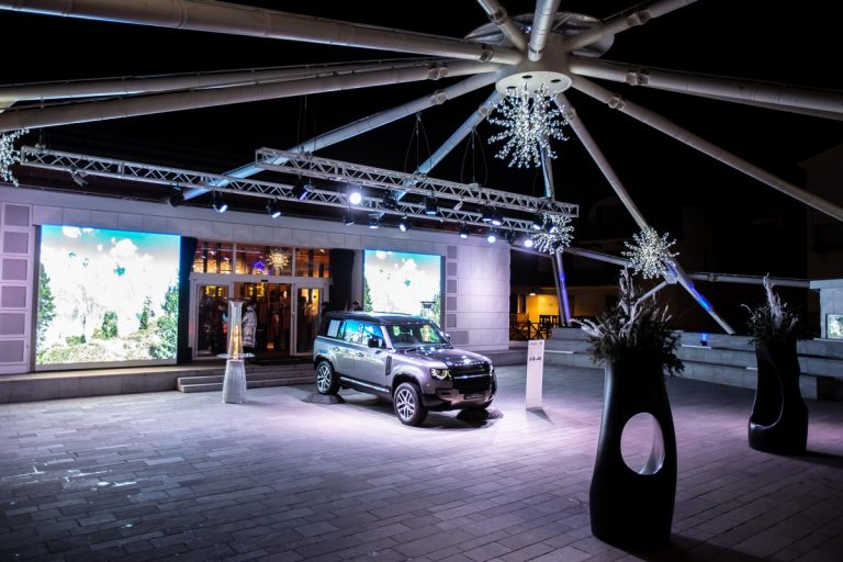 Jaguar Land Rover Winter Experience 2020