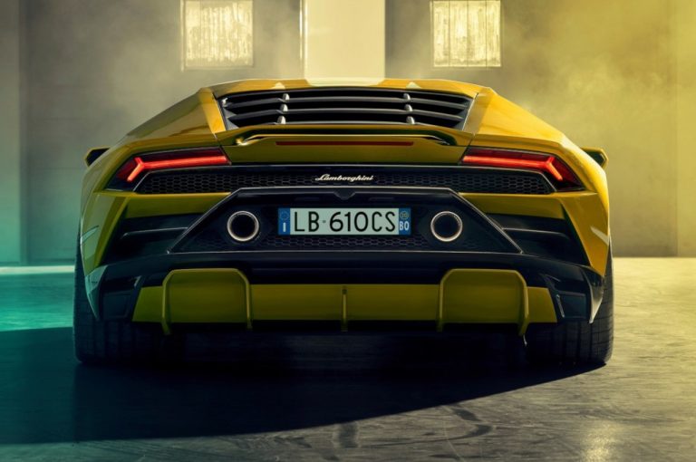 Lamborghini Huracan Evo RWD 2020: immagini ufficiali