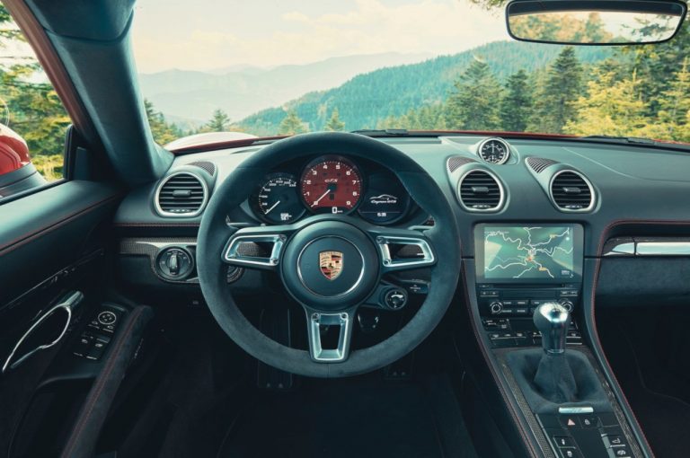 Porsche 718 Cayman e 718 Boxster GTS 4.0 2020: immagini ufficiali