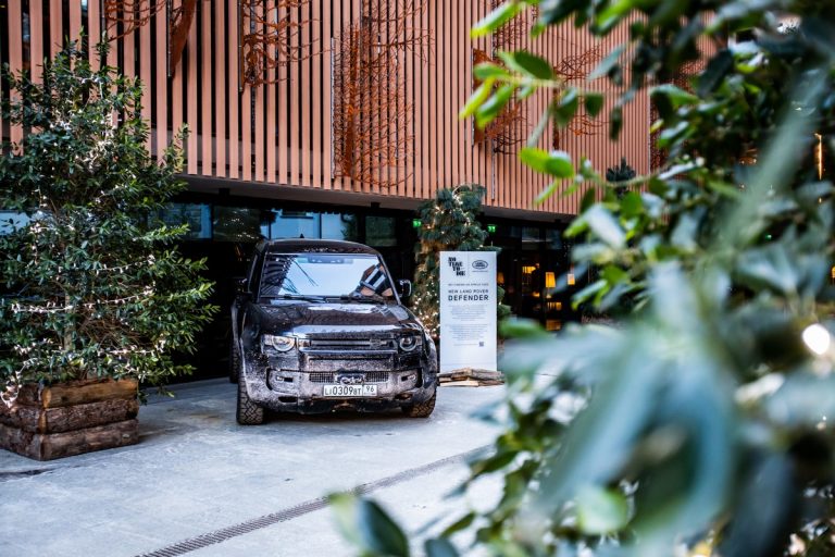 Jaguar Land Rover Winter Experience 2020