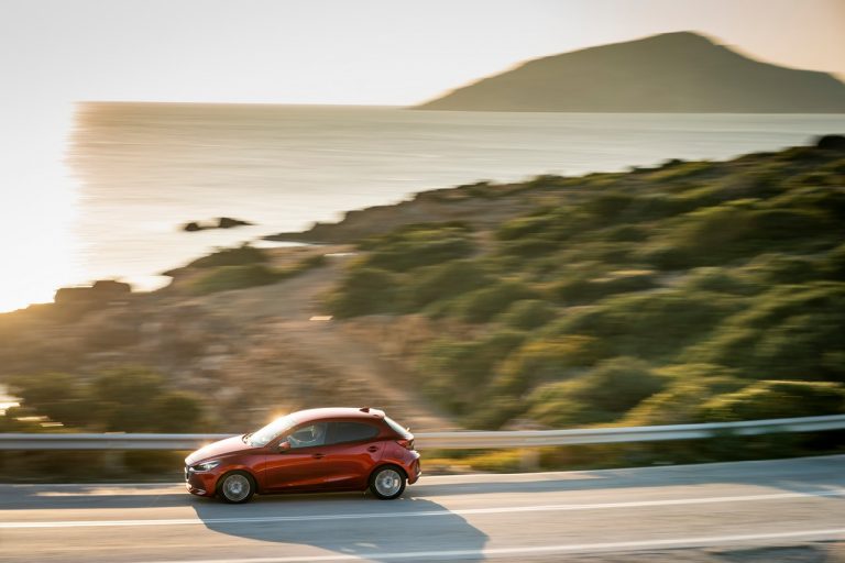 Mazda2 2020: immagini ufficiali