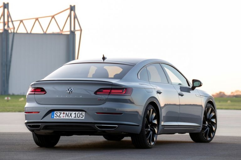 Volkswagen Arteon R-Line Edition 2020: immagini ufficiali