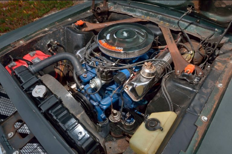 Ford Mustang GT390 Fastback 1968 del film Bullitt