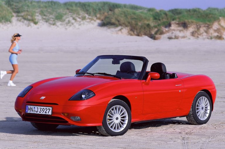 Fiat Barchetta 1995-2005 e serie speciali: la storia nelle immagini