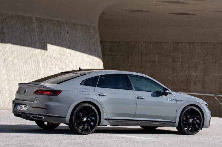 Volkswagen Arteon R-Line Edition 2020: immagini ufficiali