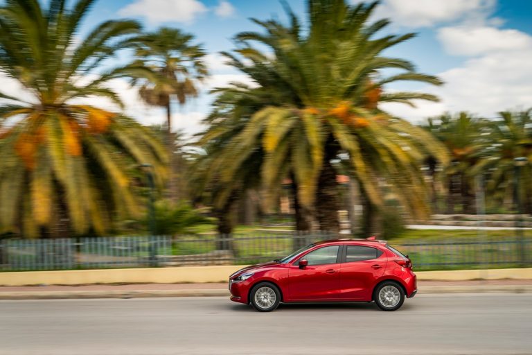 Mazda2 2020: immagini ufficiali