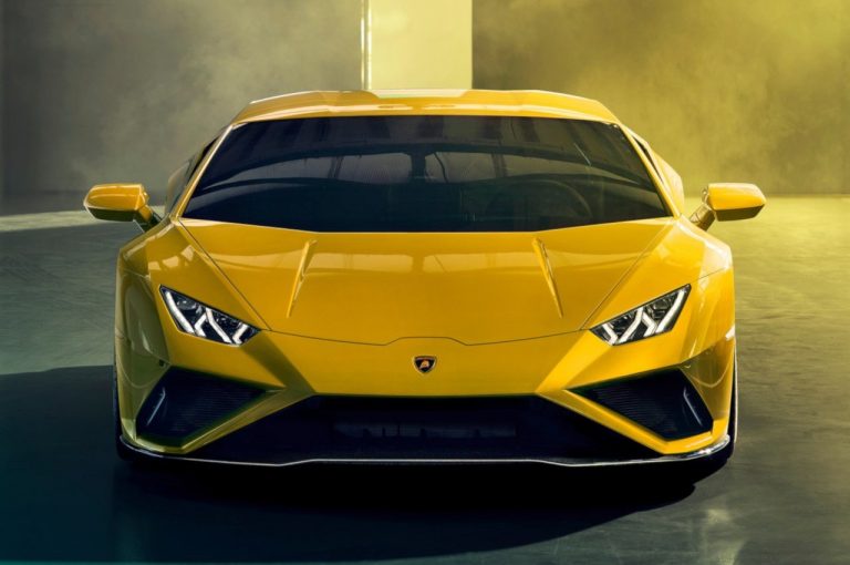 Lamborghini Huracan Evo RWD 2020: immagini ufficiali