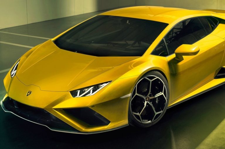Lamborghini Huracan Evo RWD 2020: immagini ufficiali