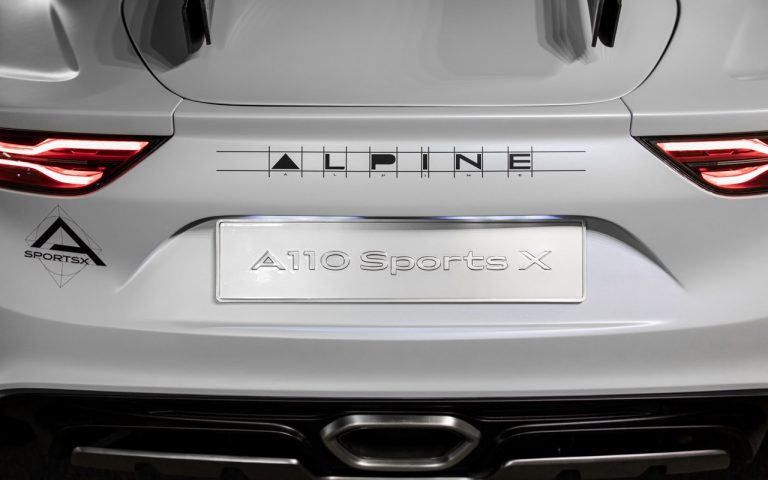 Alpine A110 SportsX: le immagini ufficiali