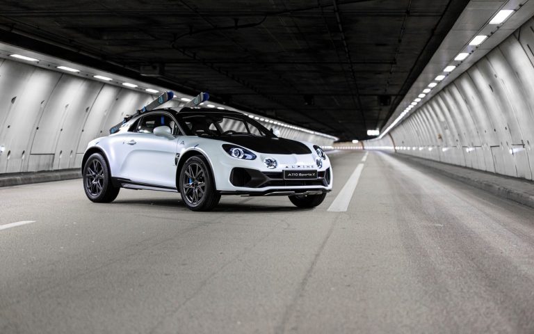 Alpine A110 SportsX: le immagini ufficiali